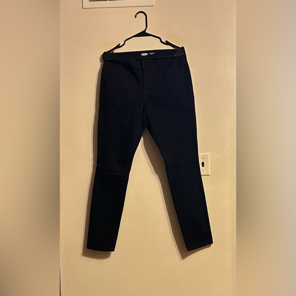 Old Navy Women's Black Skinny Jeans